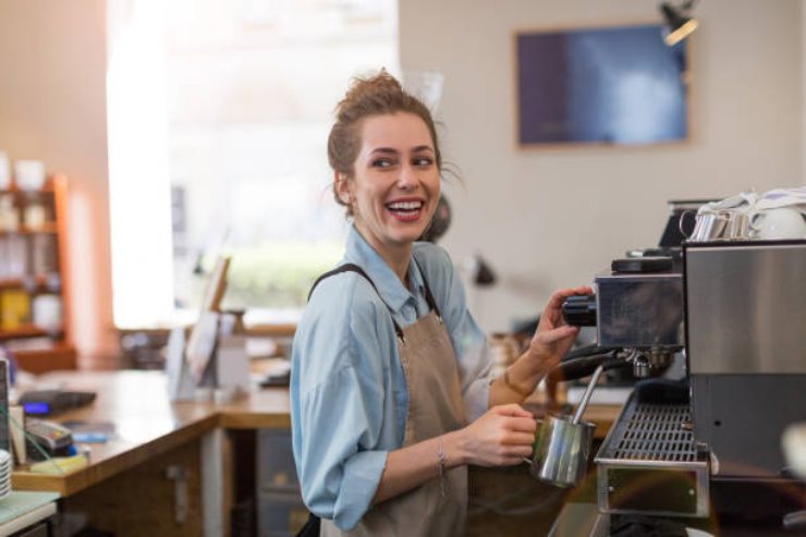 Cercasi baristi e benzinai in tutta Italia